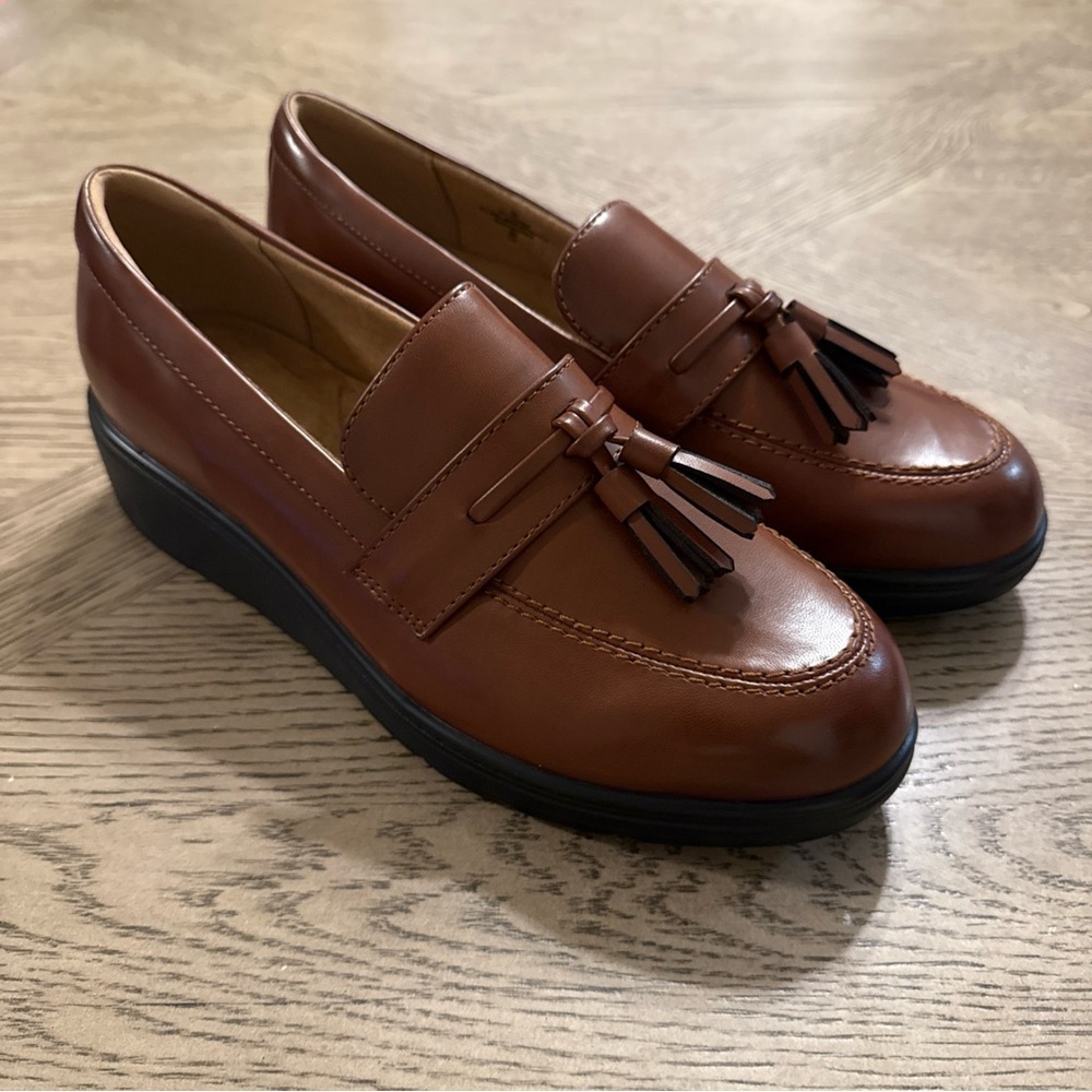 Easy Spirit Tracen3 Womens Size 9W  Moc Closed Toe Loafers,